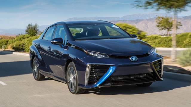 2017 Toyota Mirai Review - My Pro Street